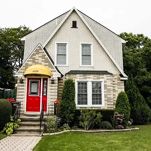 https://cozy-inn-bb.niagara-fallshotels.com