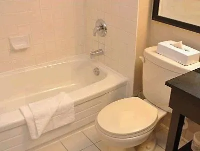 Travelodge By Wyndham Ottawa East Canada